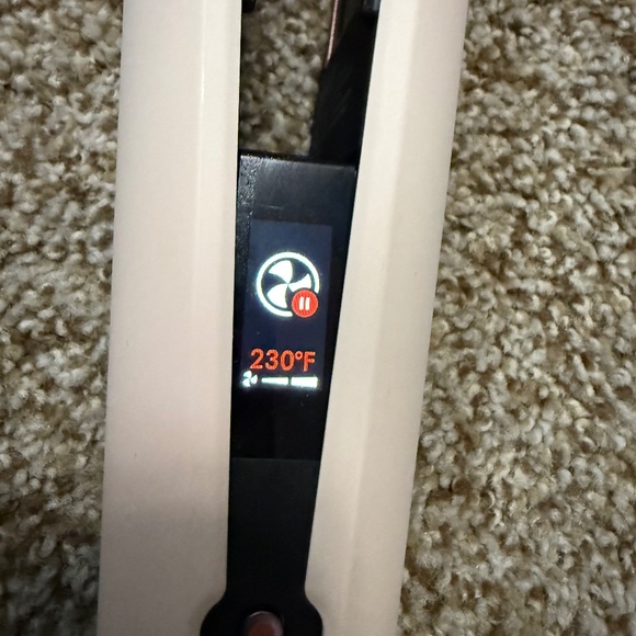 Dyson Airstrait - Picture 2 of 3